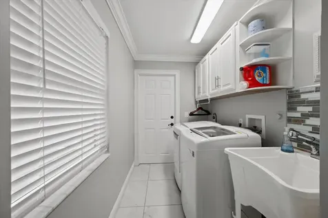 1064 Raintree Lane Wellington FL 33414