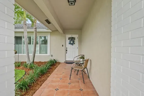 1064 Raintree Lane Wellington FL 33414