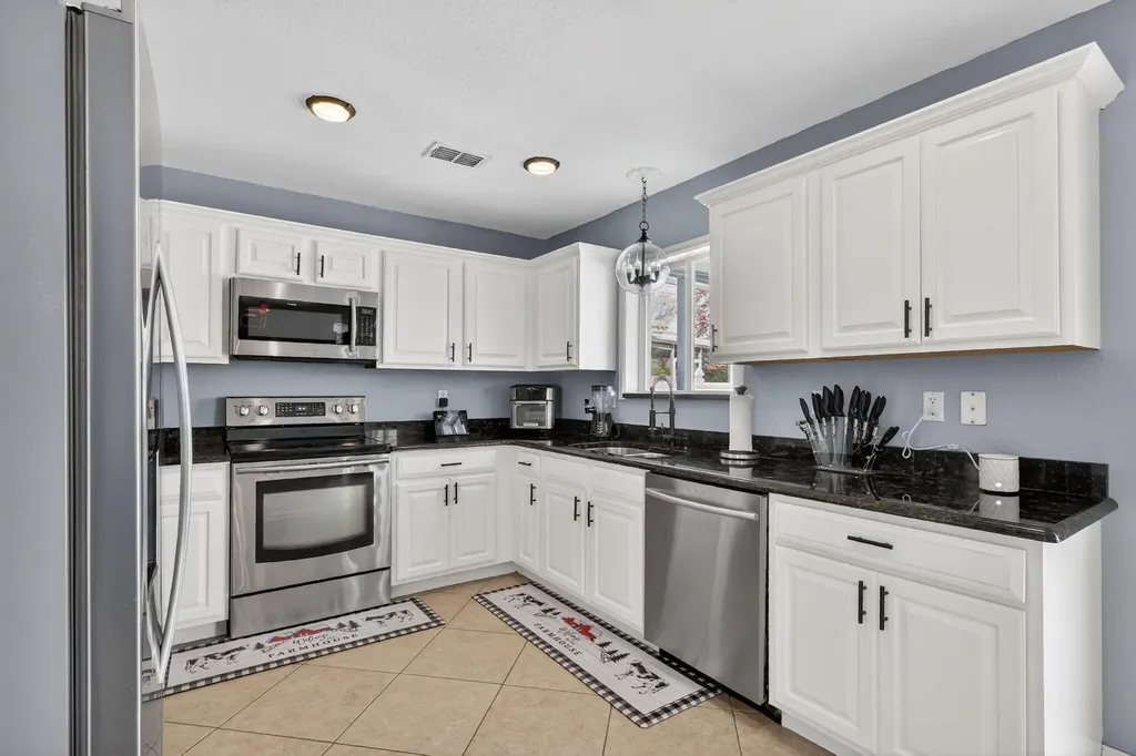 1991 SW Jamesport Drive Port St Lucie FL 34953