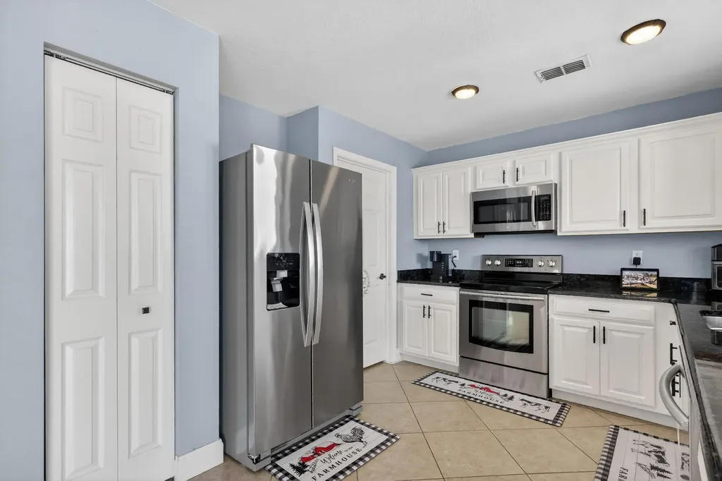 1991 SW Jamesport Drive Port St Lucie FL 34953