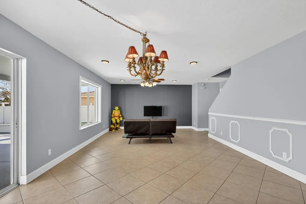 1991 SW Jamesport Drive Port St Lucie FL 34953
