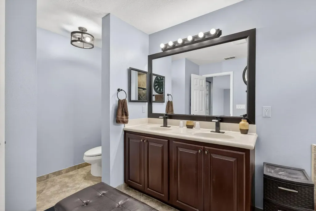1991 SW Jamesport Drive Port St Lucie FL 34953
