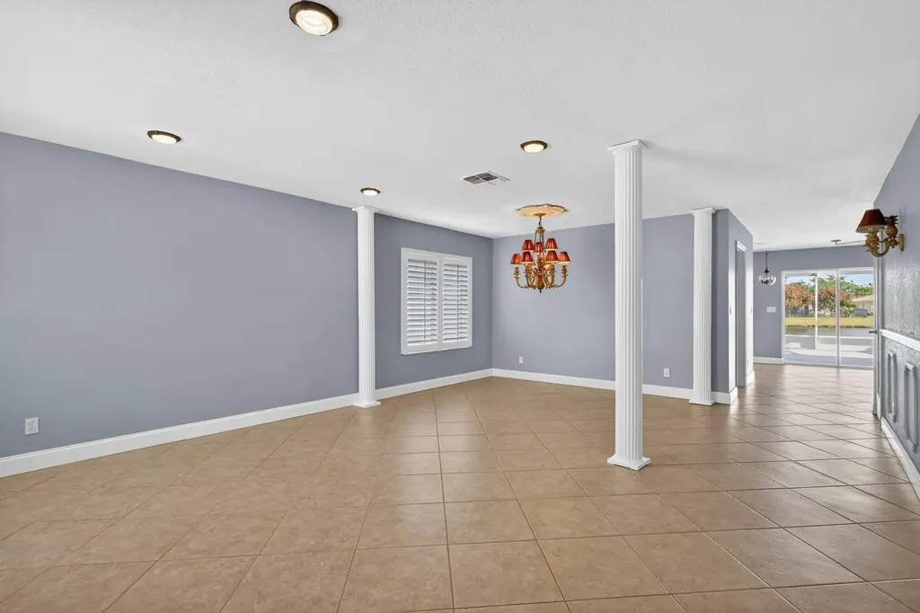 1991 SW Jamesport Drive Port St Lucie FL 34953