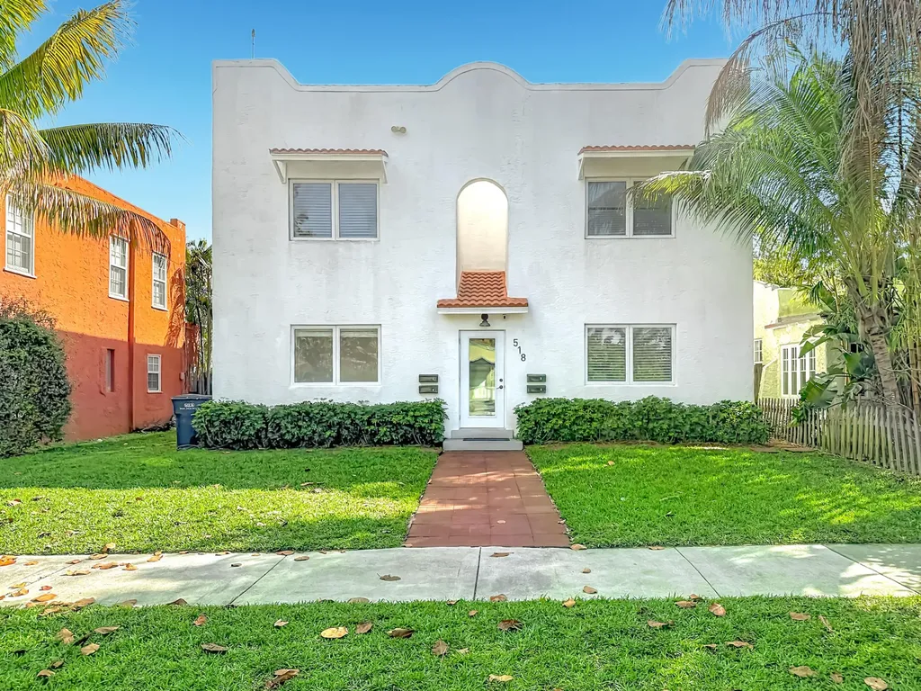 518 Biscayne Drive West Palm Beach FL 33401