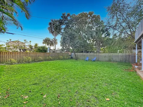 518 Biscayne Drive West Palm Beach FL 33401