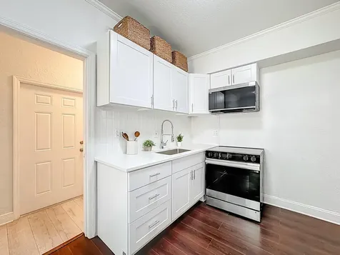 518 Biscayne Drive West Palm Beach FL 33401