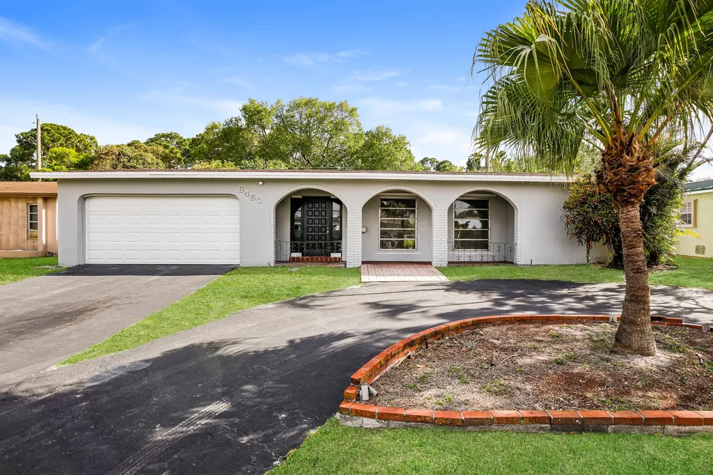 8460 Southampton Drive Miramar FL 33025