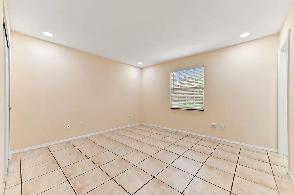 2441 SE University Terrace Port St Lucie FL 34952