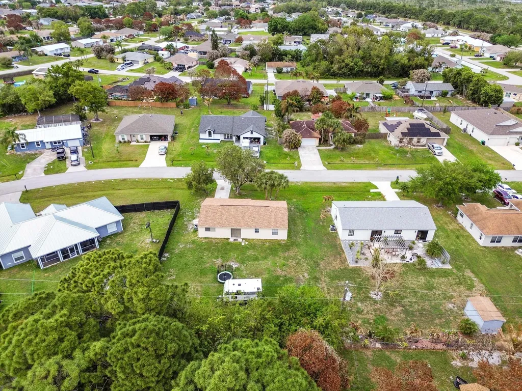 2441 SE University Terrace Port St Lucie FL 34952