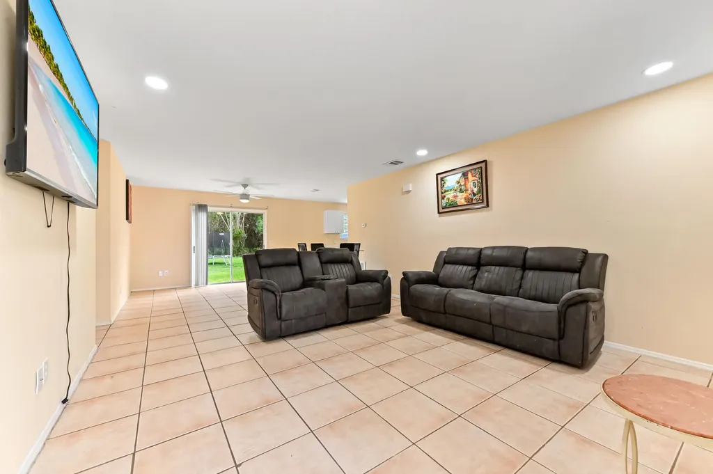 2441 SE University Terrace Port St Lucie FL 34952