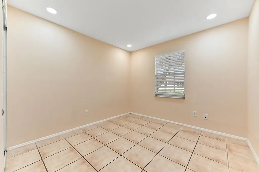 2441 SE University Terrace Port St Lucie FL 34952