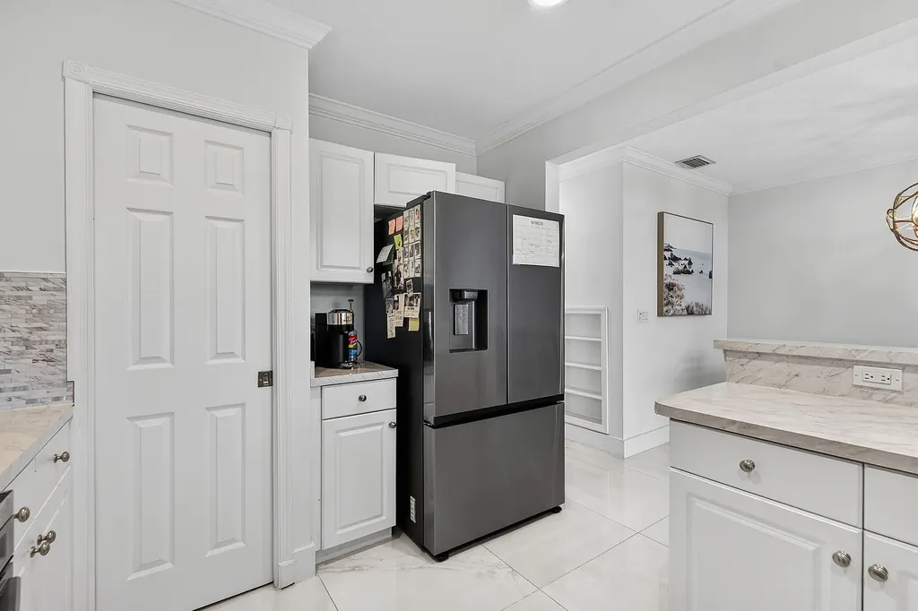 10123 N Military Trail Palm Beach Gardens FL 33410