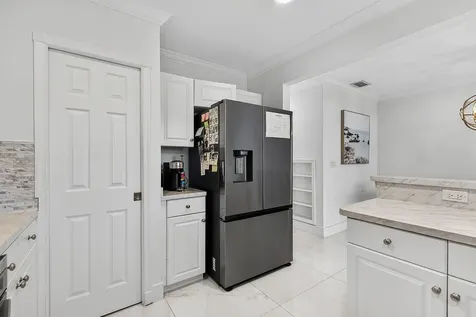 10123 N Military Trail Palm Beach Gardens FL 33410