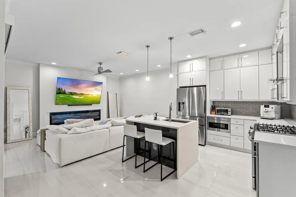 17427 Tiffany Trace Drive Boca Raton FL 33487