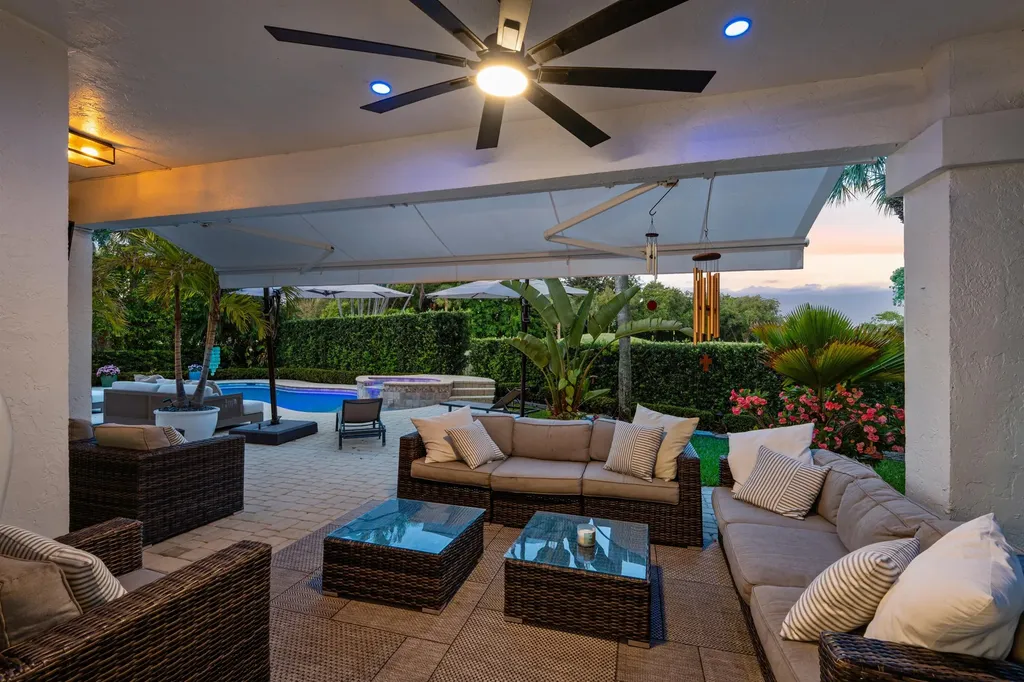 17427 Tiffany Trace Drive Boca Raton FL 33487