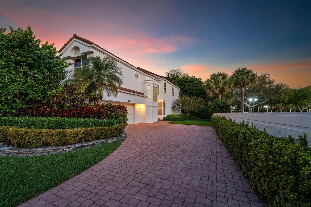 17427 Tiffany Trace Drive Boca Raton FL 33487