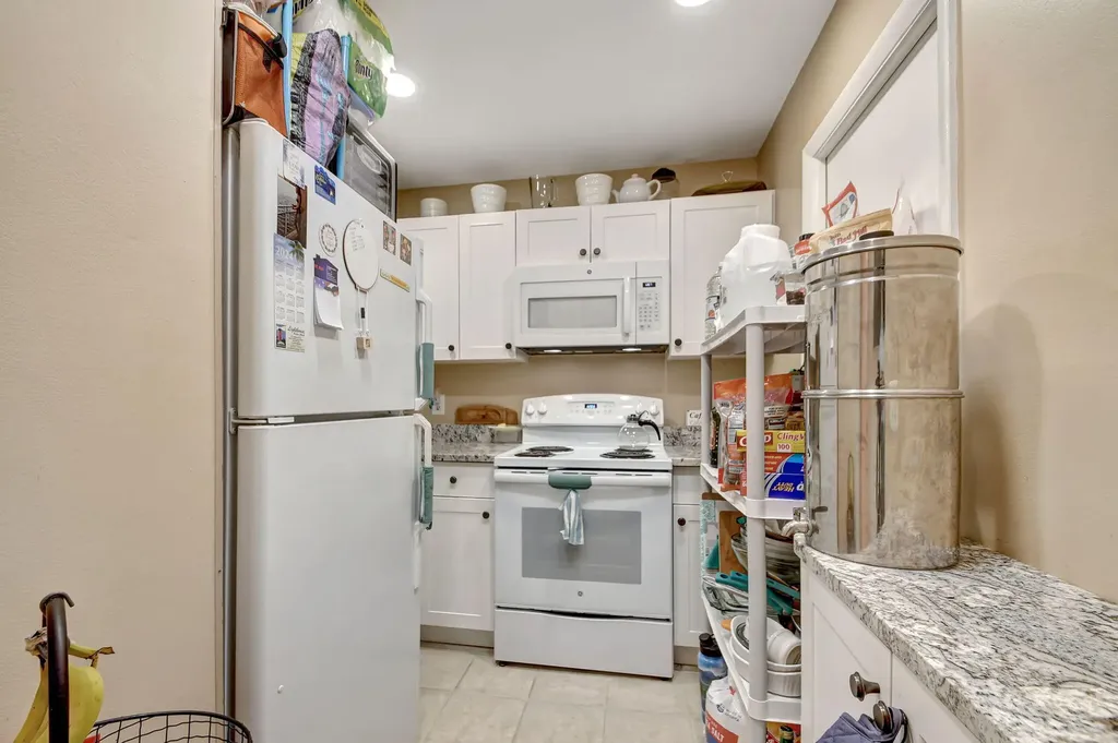 1853 Service Road North Palm Beach FL 33408