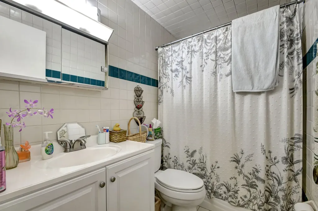 1853 Service Road North Palm Beach FL 33408