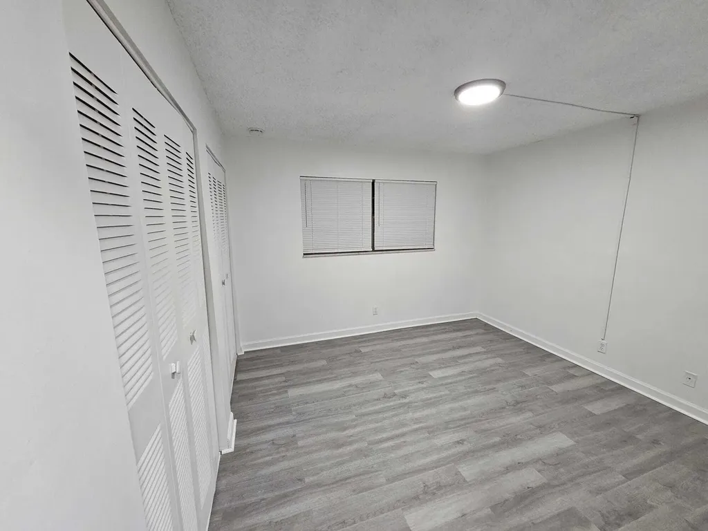 1853 Service Road North Palm Beach FL 33408