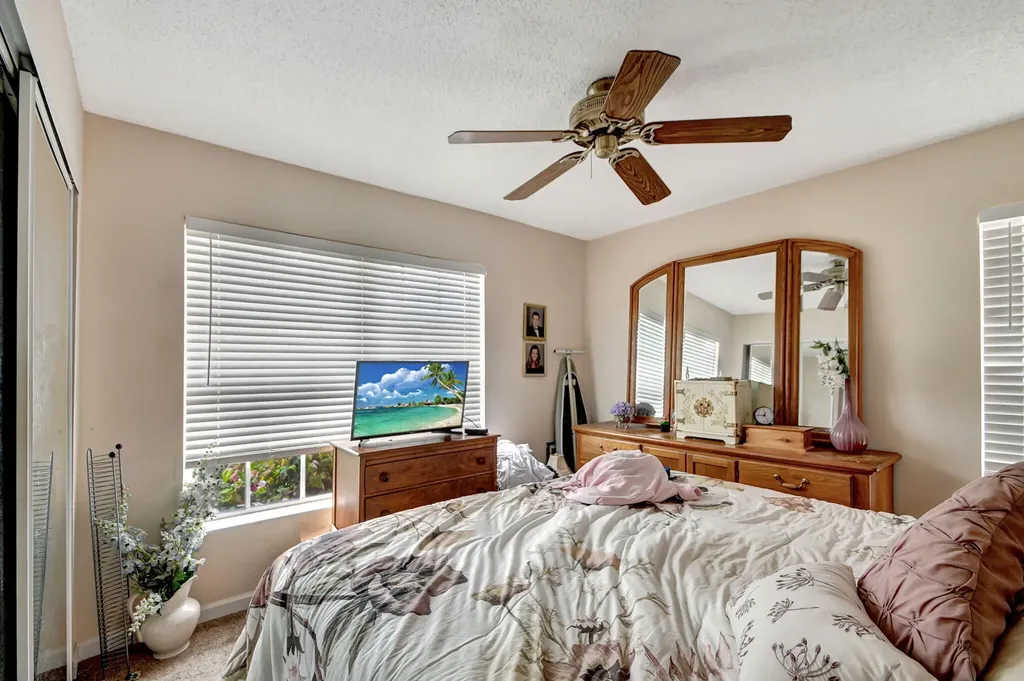 1853 Service Road North Palm Beach FL 33408