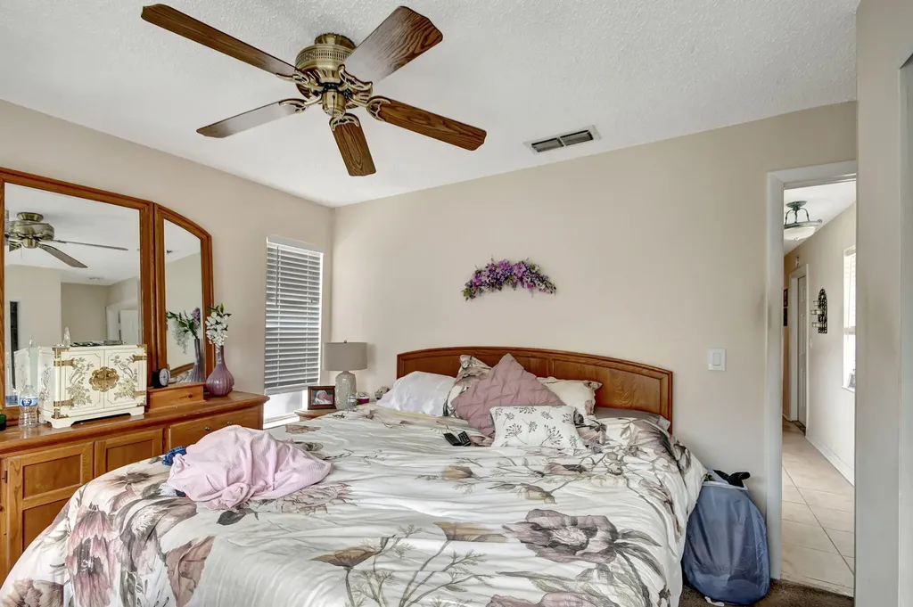 1853 Service Road North Palm Beach FL 33408