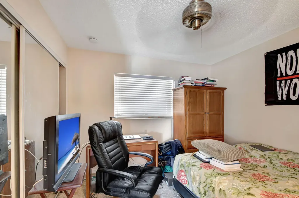 1853 Service Road North Palm Beach FL 33408
