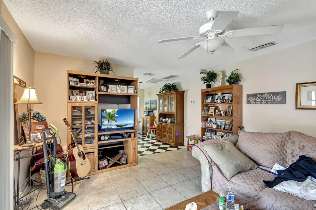 1853 Service Road North Palm Beach FL 33408