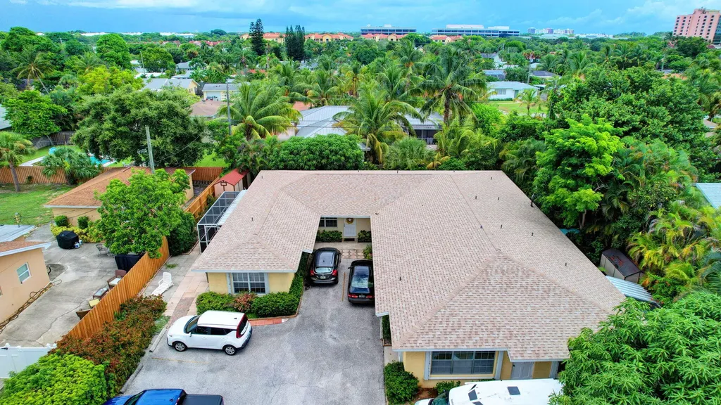 1853 Service Road North Palm Beach FL 33408
