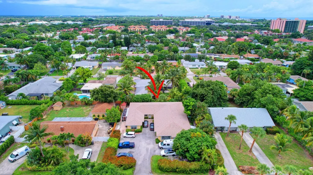 1853 Service Road North Palm Beach FL 33408