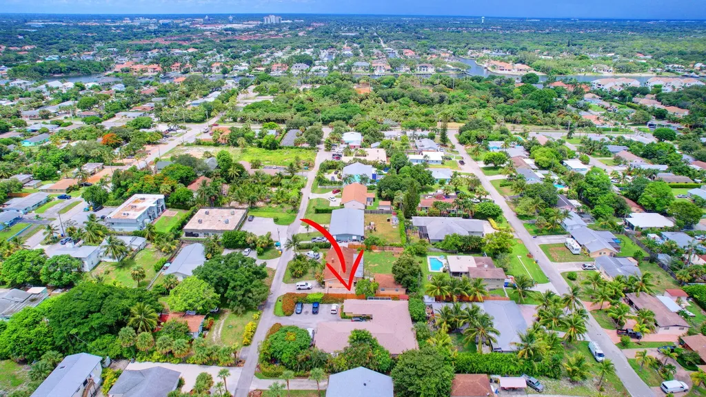 1853 Service Road North Palm Beach FL 33408