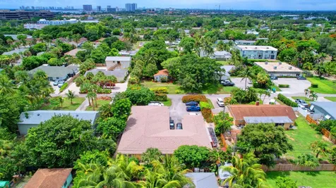1853 Service Road North Palm Beach FL 33408