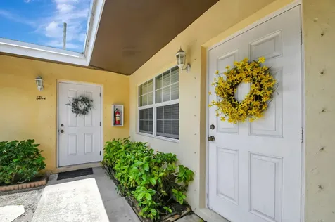 1853 Service Road North Palm Beach FL 33408