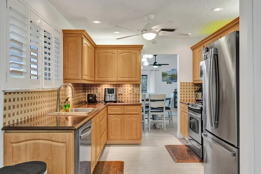 9361 SW 23rd Street Davie FL 33324