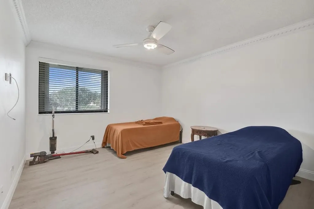 9361 SW 23rd Street Davie FL 33324