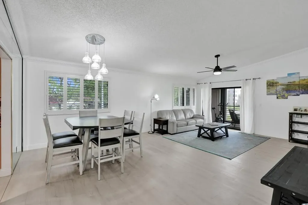 9361 SW 23rd Street Davie FL 33324