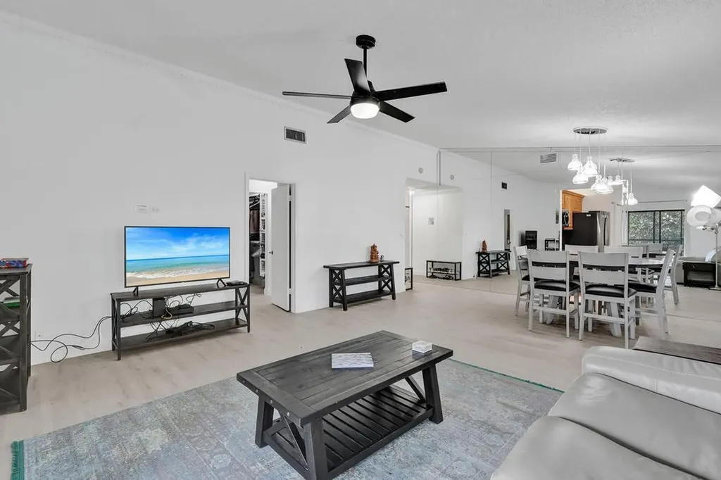 9361 SW 23rd Street Davie FL 33324