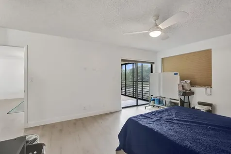 9361 SW 23rd Street Davie FL 33324