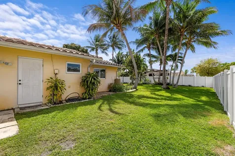 1570 SW 10th Street Boca Raton FL 33486