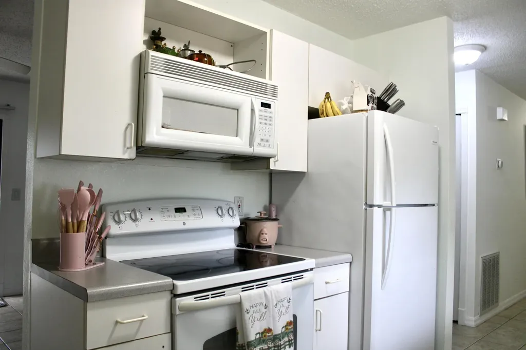2533 SE Grand Drive Port St Lucie FL 34952