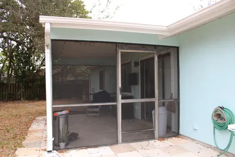 2533 SE Grand Drive Port St Lucie FL 34952