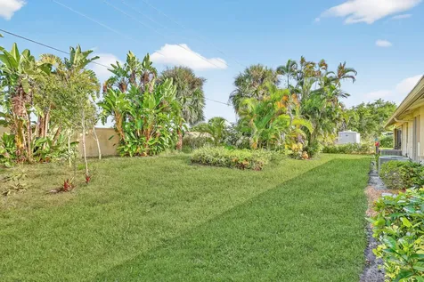 7643 SE Sugar Sand Circle Hobe Sound FL 33455