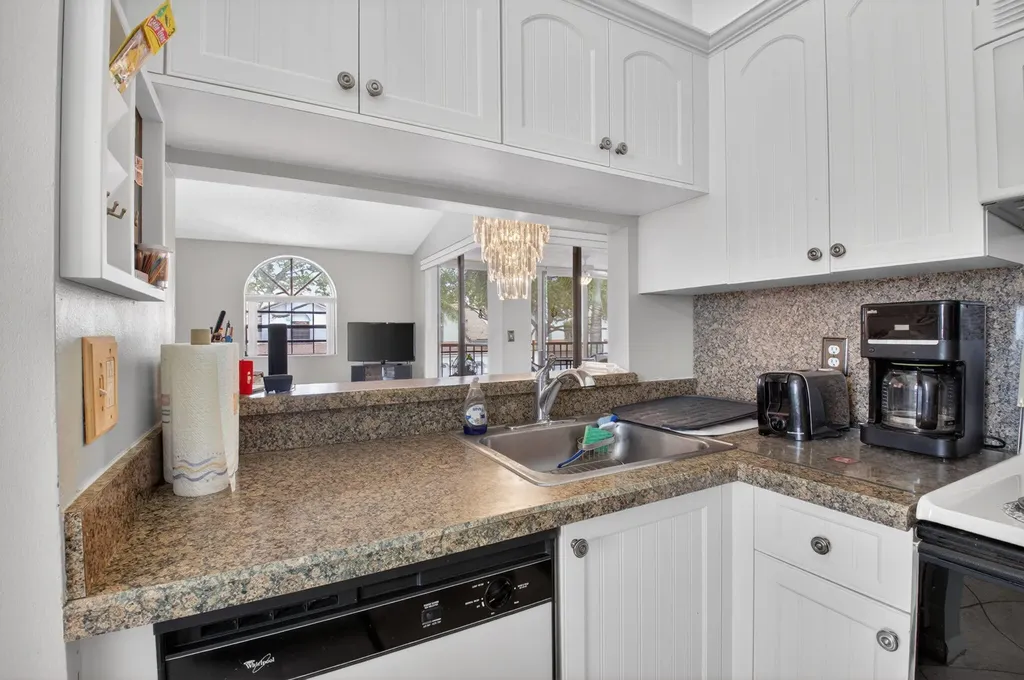 5430 Venetia Court Boynton Beach FL 33437