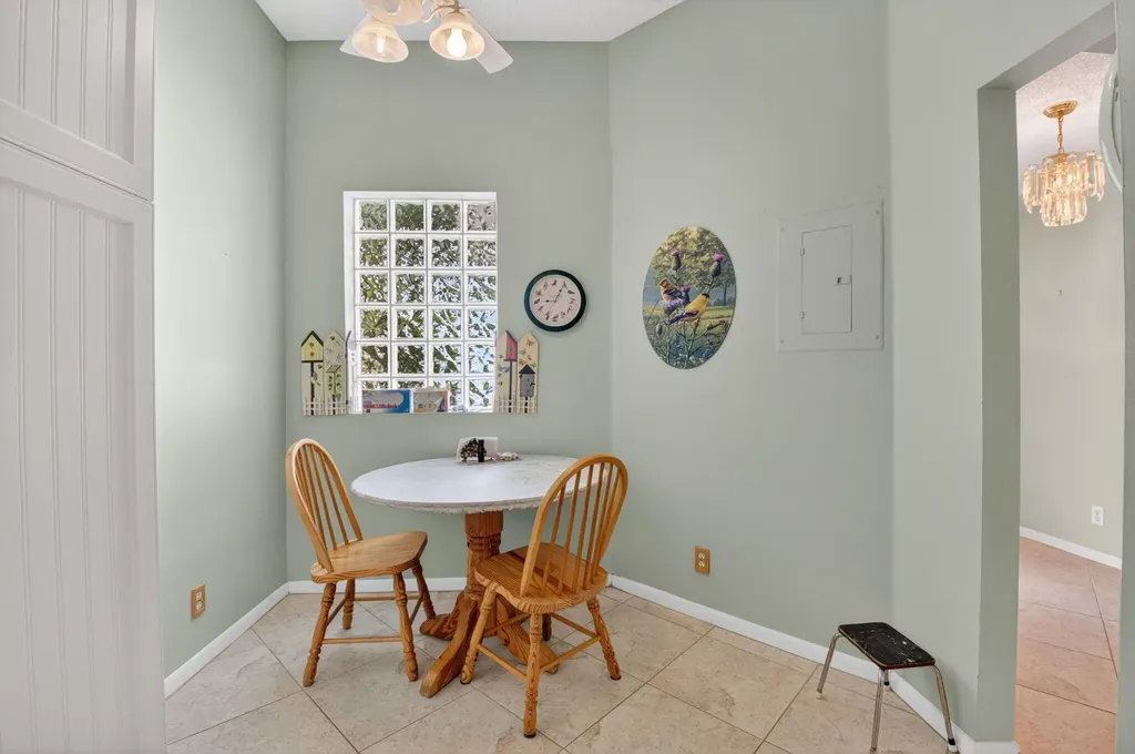 5430 Venetia Court Boynton Beach FL 33437