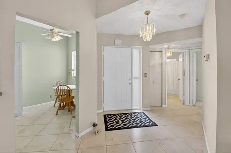 5430 Venetia Court Boynton Beach FL 33437