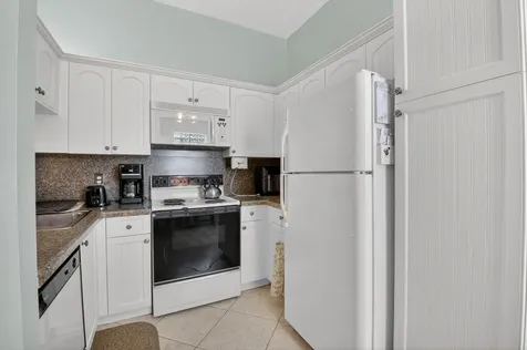 5430 Venetia Court Boynton Beach FL 33437