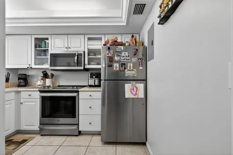 5510 Tamberlane Circle Palm Beach Gardens FL 33418