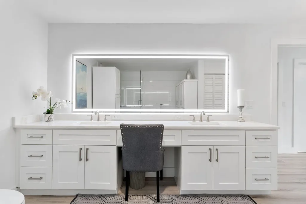 126 Harbor Circle Delray Beach FL 33483