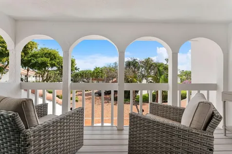 126 Harbor Circle Delray Beach FL 33483