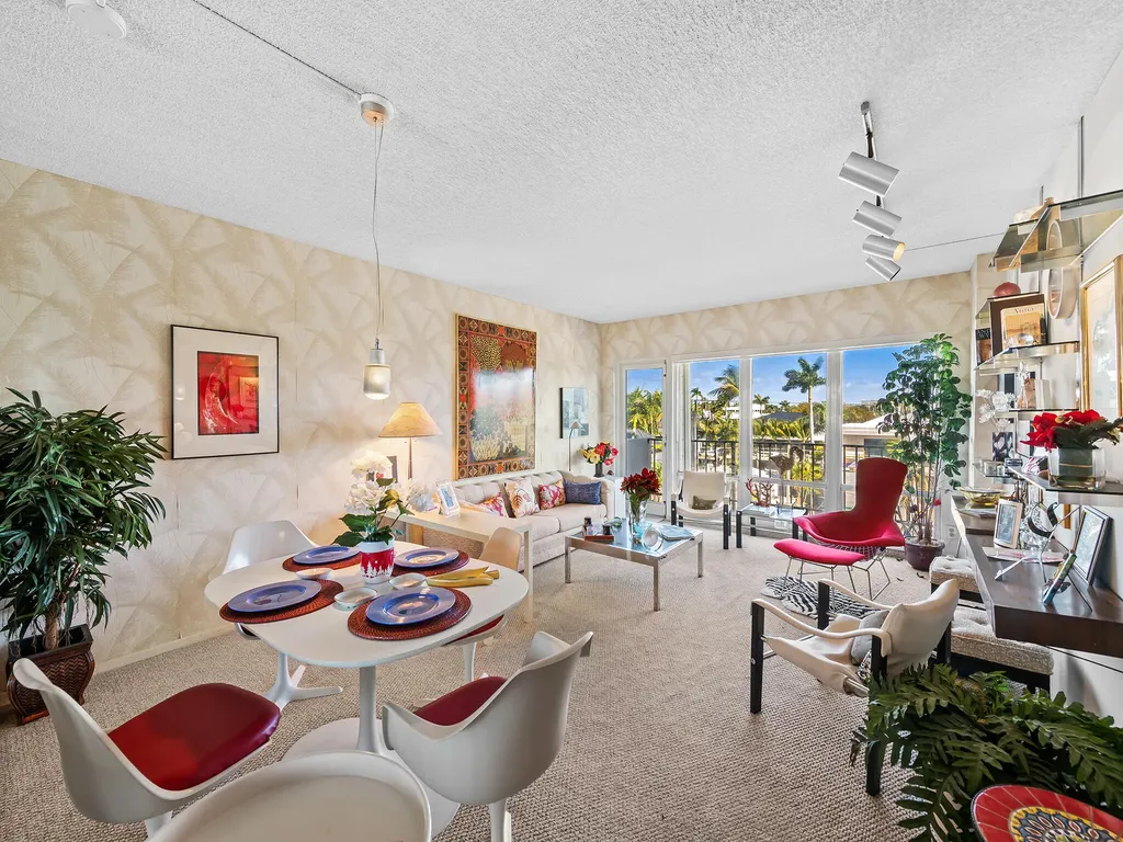 2500 E Las Olas Boulevard Fort Lauderdale FL 33301