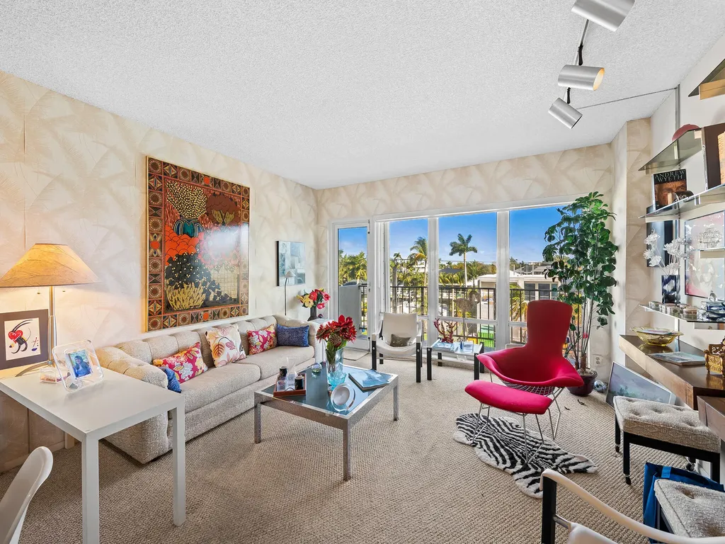 2500 E Las Olas Boulevard Fort Lauderdale FL 33301
